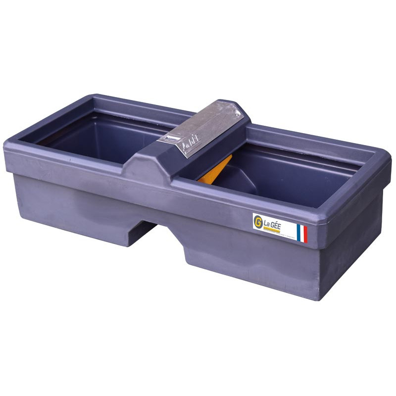 Abreuvoir Polybac 72 M simple avec rebord intérieur Abreuvoir Polybac 72 M simple avec rebord intérieur