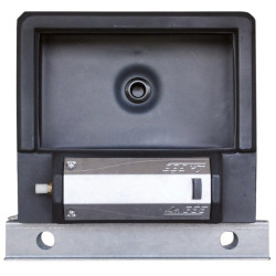 Abreuvoir Polybac 25 M simple avec rebord intérieur et support de fixation Abreuvoir Polybac 25 M simple avec rebord intérieur et support de fixation