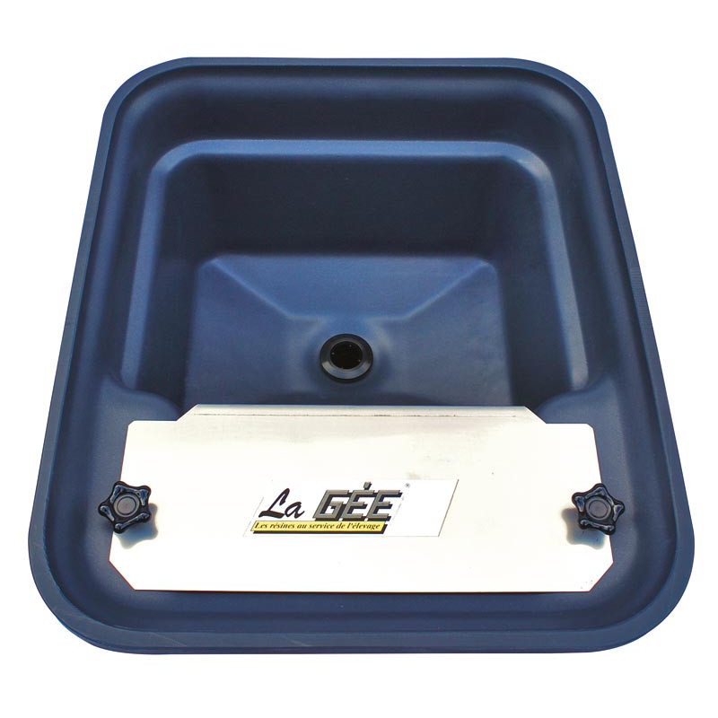 Abreuvoir Polybac 30 M simple avec rebord à cordon et support de fixation