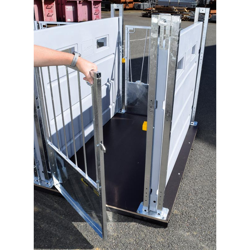 Portillon arrière barreaudé pour case à veaux HYGIENE PRO GM