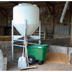Réhausse de pied pour silo à aliments sur châssis